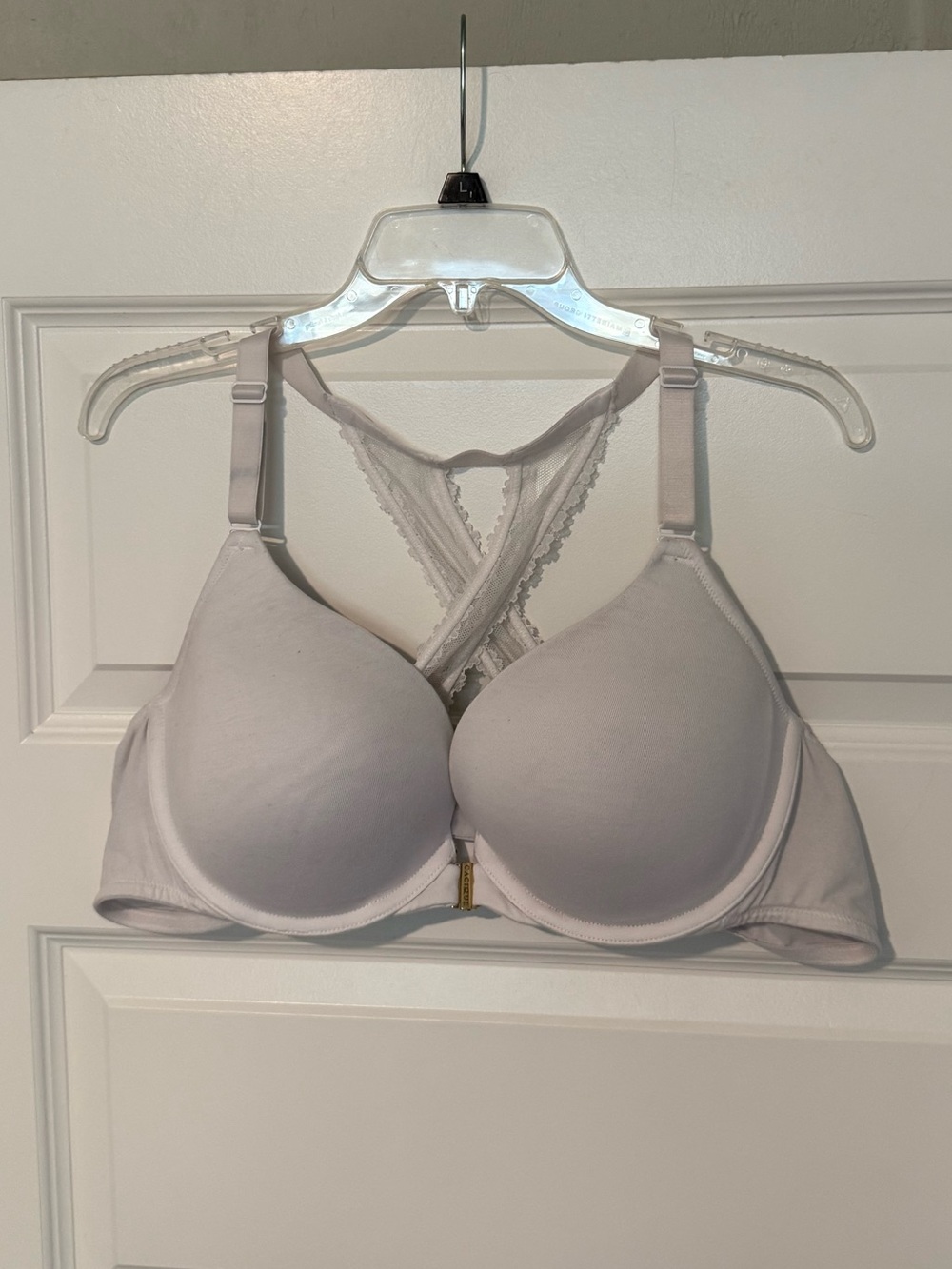 Cacique White Lace Racerback T-Shirt Bra